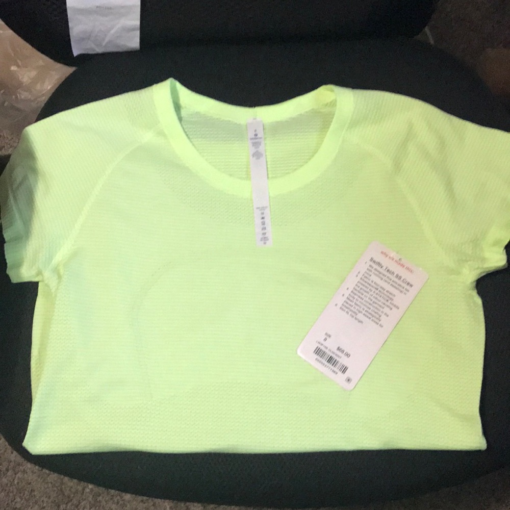 New Lululemon Swiftly Tech S8